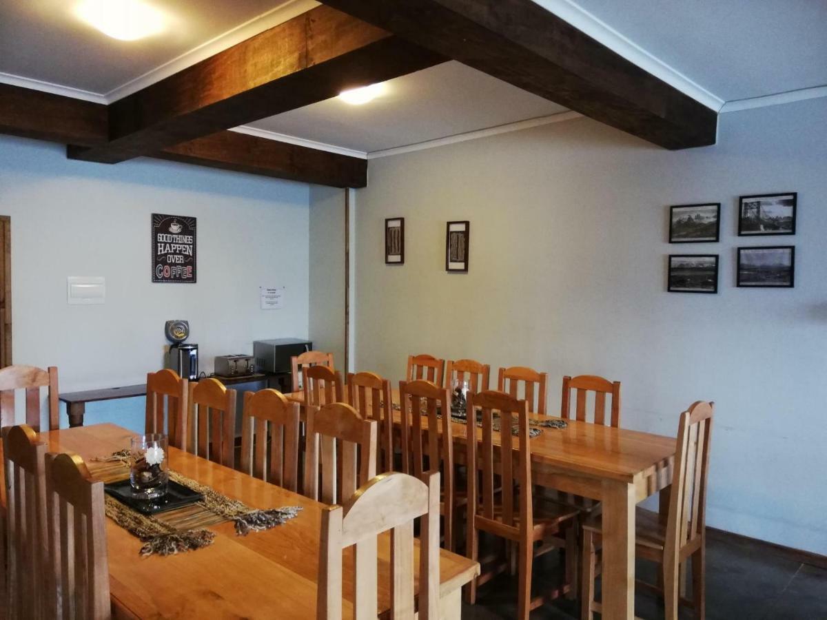 Hostal La Base Πουέρτο Νατάλες Εξωτερικό φωτογραφία